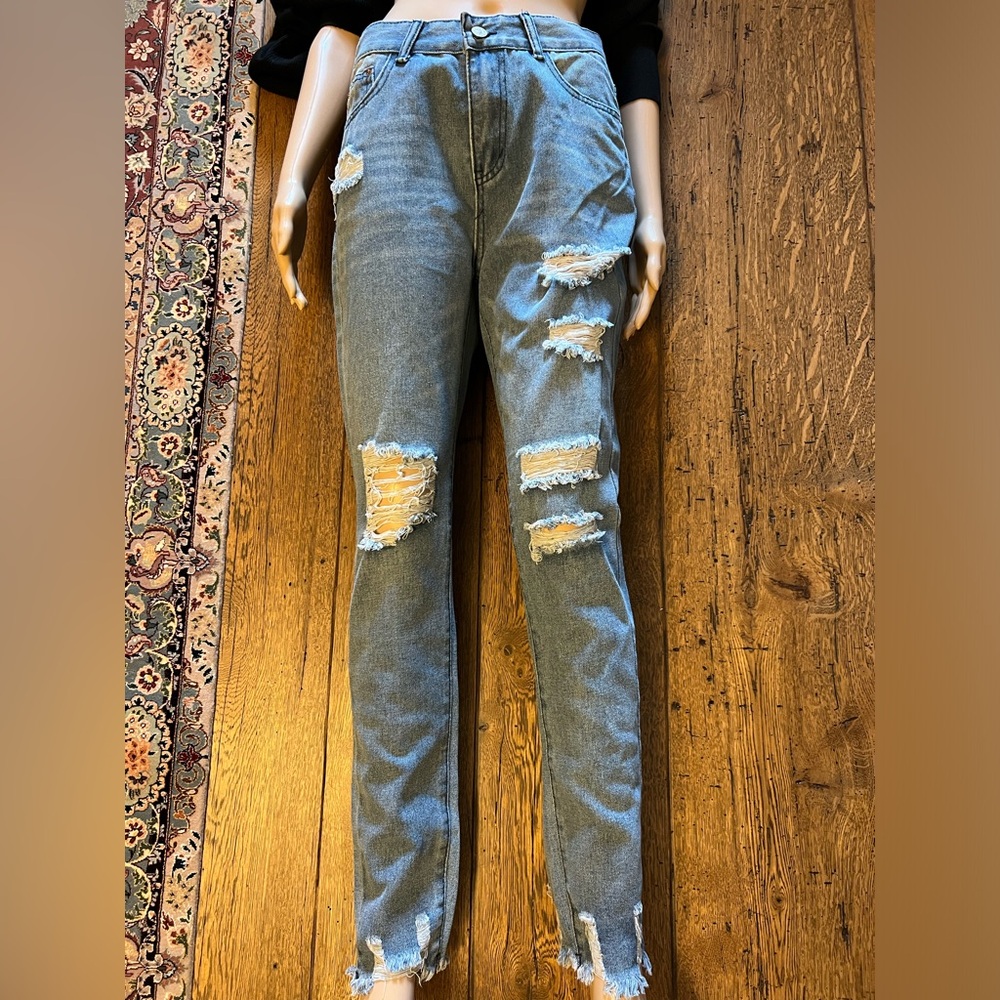 Izura Jeans
